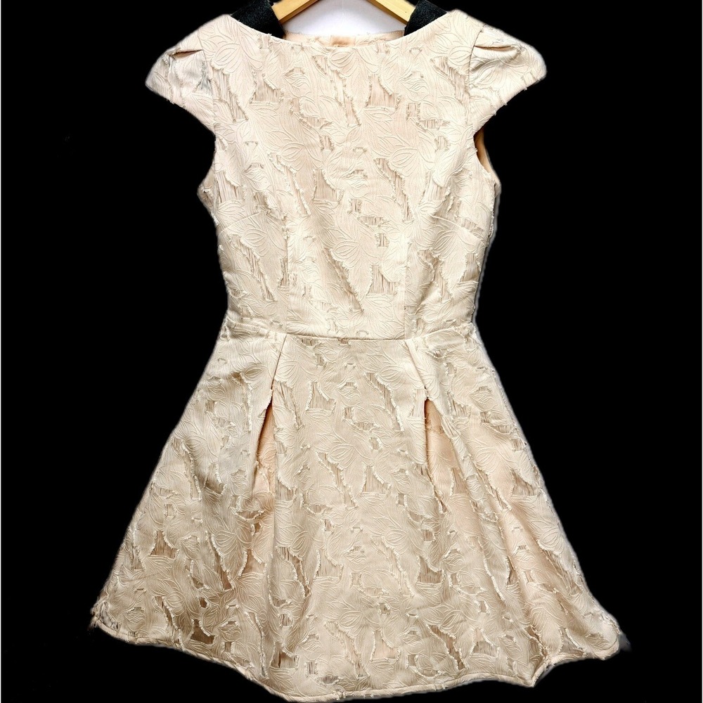 H&M Skater Dress Size 6 Blush Ballet Pink Floral Lace Cutout‎ NEW Fit Flare Y2K